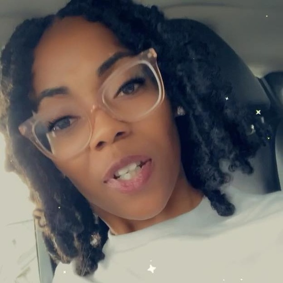 Meet your Posher, Jamillah - Picture 1 of 1